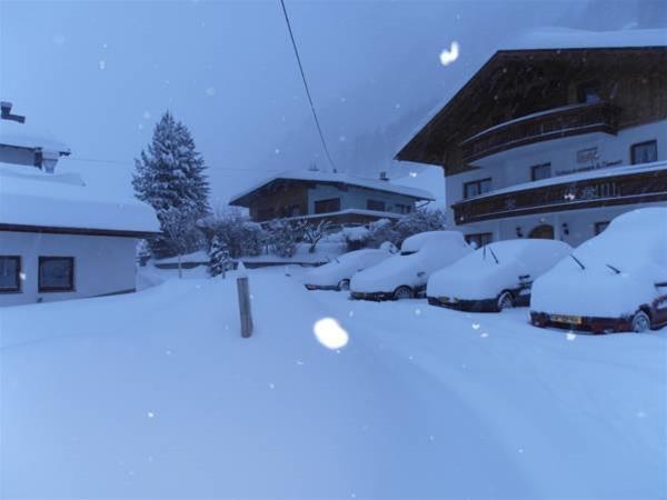 Ferienhaus Inge Sankt Leonhard im Pitztal Bagian luar foto